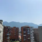 Zirkon City Rush Apartment